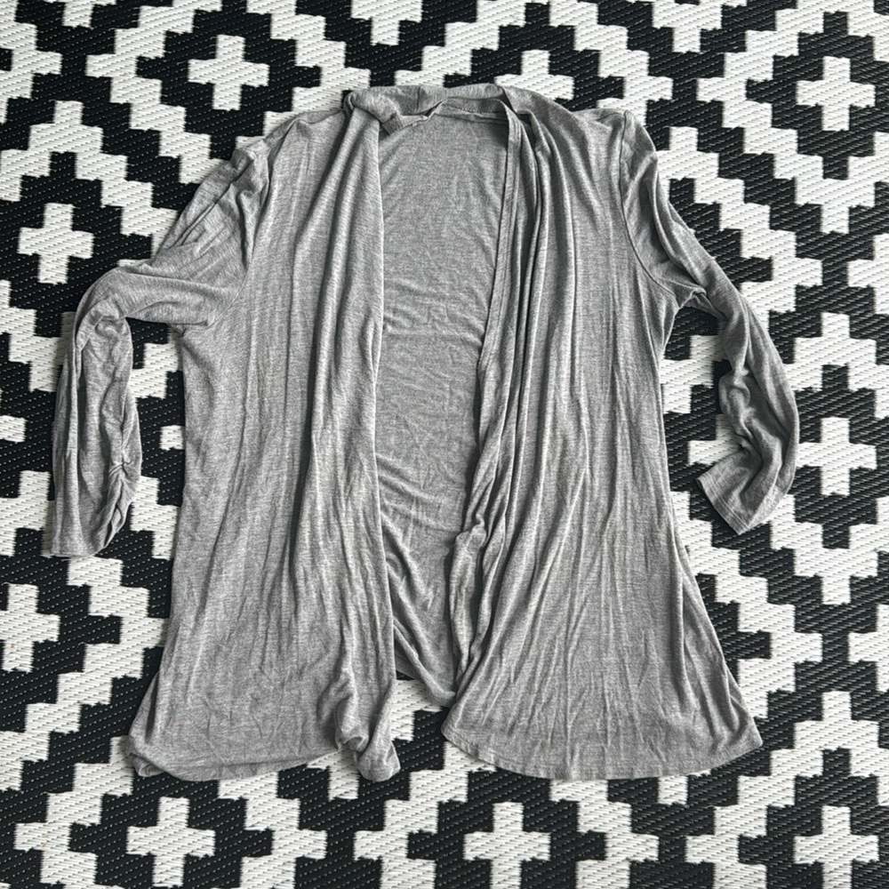 APT 9 Cardigan - L